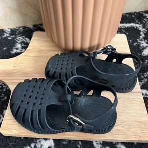 Toddler jelly sandals